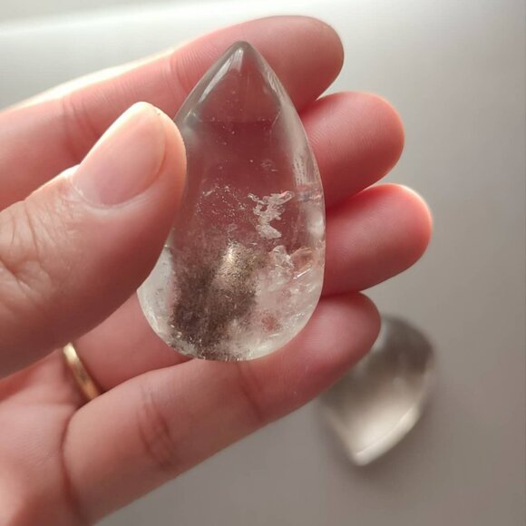 Garden Quartz Smoky Quartz and Clear Quartz Pendant Shape with no Hole - Picture 3 of 6